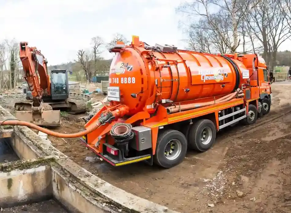 Heated Liquid Storage - Tanker Services - Image 4
